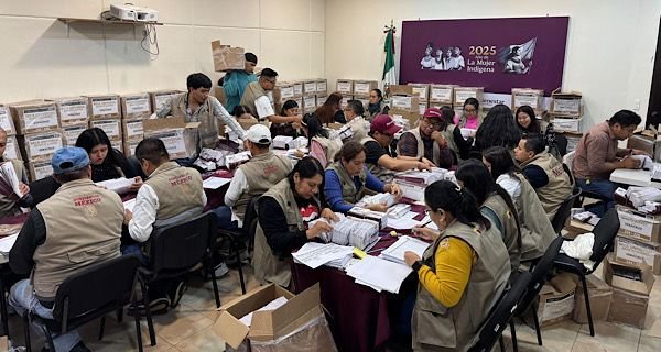 Becas Benito Juárez Cazarín