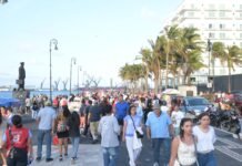 LLENO DE GENTE… LLENO DE ALEGRÍA!