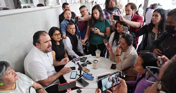 Adrián González Naveda