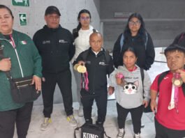 A LA DERIVA Y SIN BECAS!