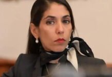 JALÓN DE OREJAS A YEYA… DE REBOTE!