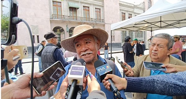 Cirilo Elotlán Díaz, integrante del Consejo Regional del Café de Coatepec
