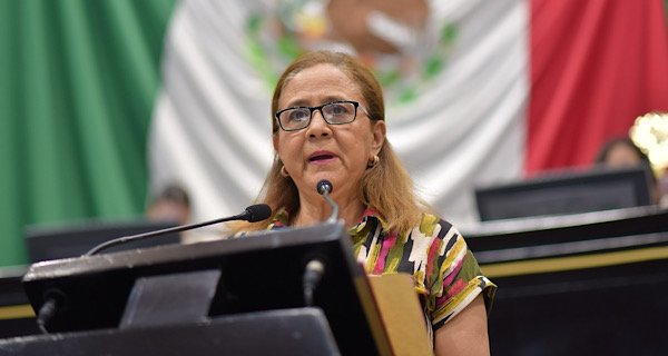 Lucía Begoña Canales Barturen