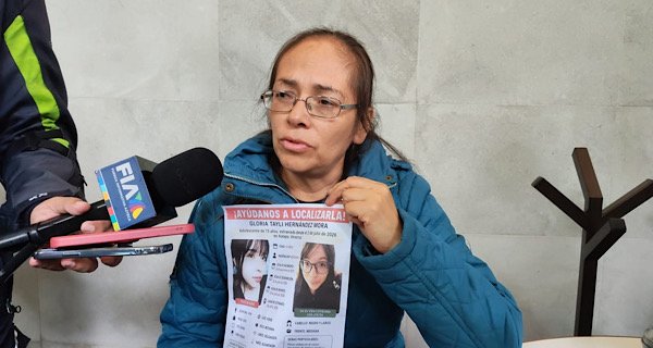 Patricia Mora Durán, madre