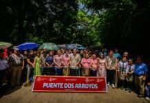 INAUGURA FARARONI PUENTE ‘DOS ARROYOS’