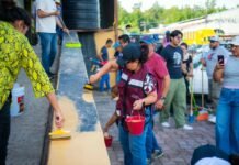 LLEGA TEQUIO A CENTRAL DE ABASTOS