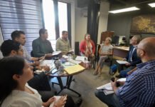 VECINOS LE PONEN LUPA A RUIZ CORTINES