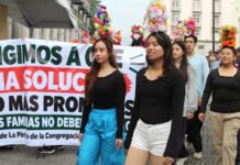 SIN LUZ Y CON ENRÍQUEZ BLOQUEADA!